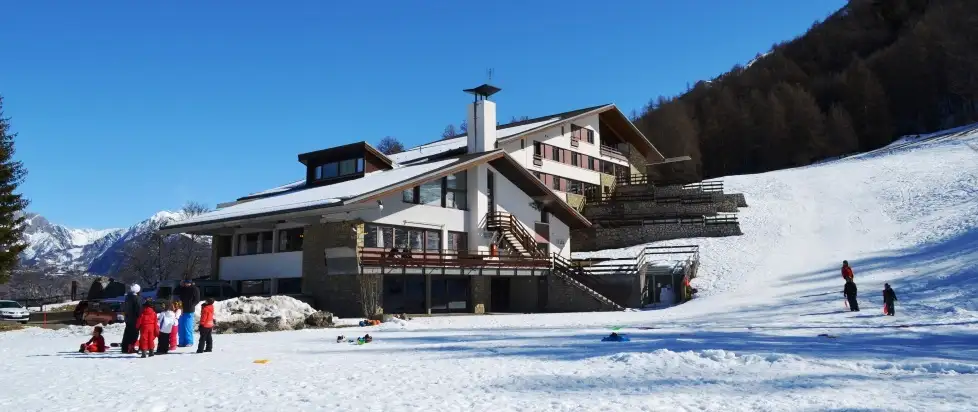 colonie de vacance st léger les mélézes